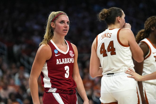 Alabama guard Sarah Barker (3) looks to the sideline during the NCAA playoff game against the Texas Longhorns at the Moody Center on Sunday, Mar. 23, 2024 in Austin.