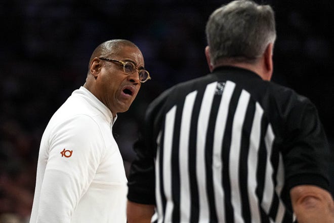 Texas coach Rodney Terry joins the On Second Thought podcast to give a roster update and a primer on incoming guard Tre Johnson, a 6-foot-6 McDonald's All-American.