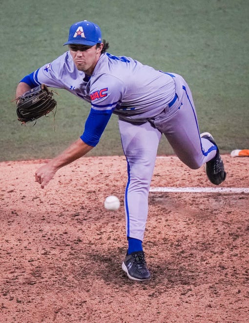 UT Arlington Mavericks pitcher Cade McGlade (27) pitches in the fifth inning of the Texas Longhorns' game against the Mavericks at UFCU Disch-Falk Field, Tuesday, April 23, 2024. Rodriguez is acting head coach while David Pierce is suspended.
